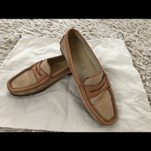 TOD’S loafers